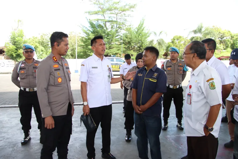 Kapolres Sumenep Pastikan Stok BBM dan LPG Aman, Isu Kenaikan Tidak Benar